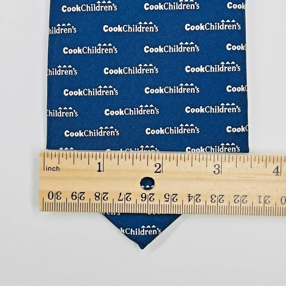 Vineyard Vines Custom Collection Silk 60